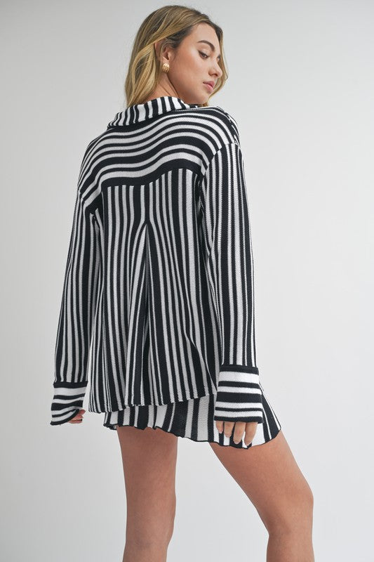 STRIPPED KNIT TOP